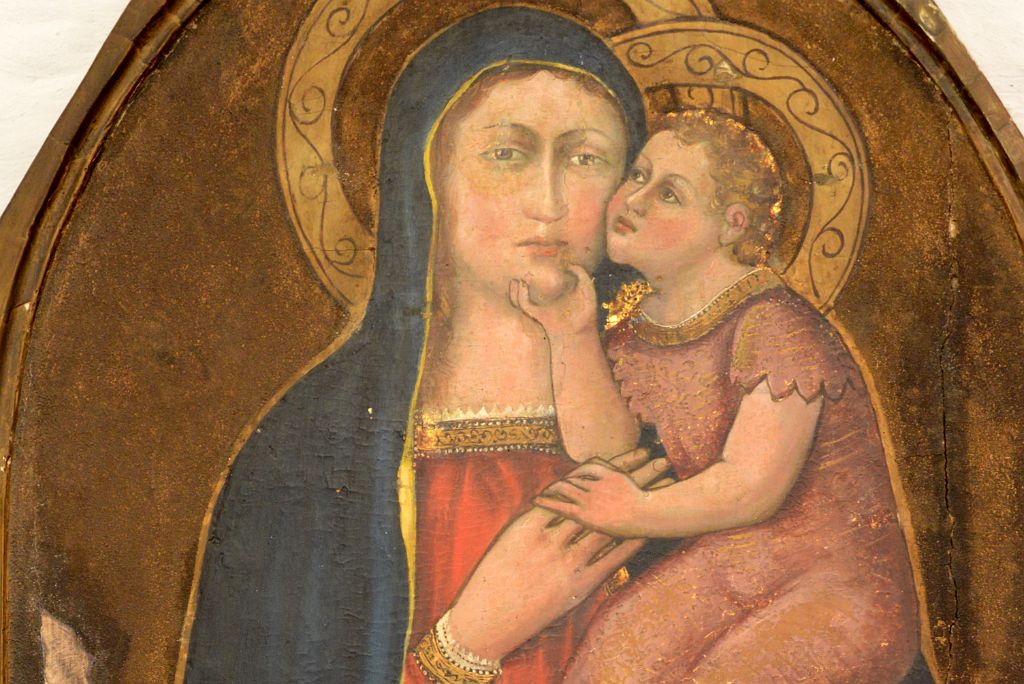 08 Virgin And Child Italy 14C Close Up Basilica de Pilar Cloisters Museo Recoleta Buenos Aires